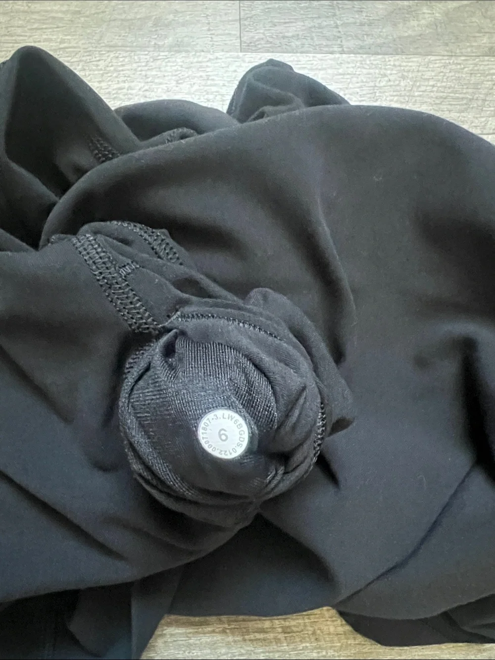 #69. Lululemon Align Crop *21"
Black - Picture 13 of 14
